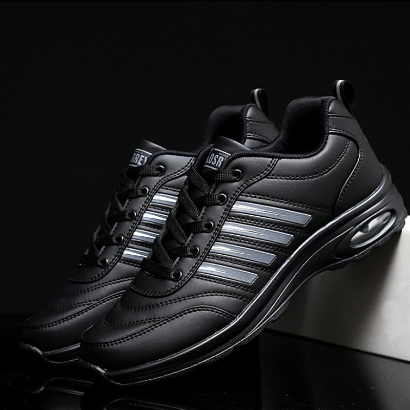 Fashionable casual sports travel shoes
