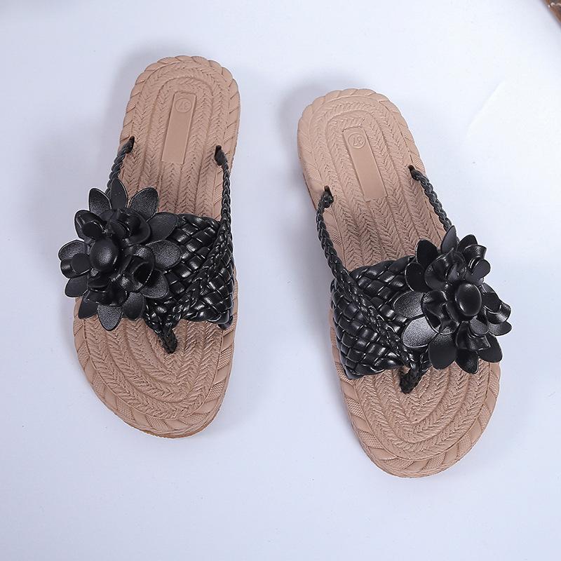 Women's Flower Flat Flip Flops - fits